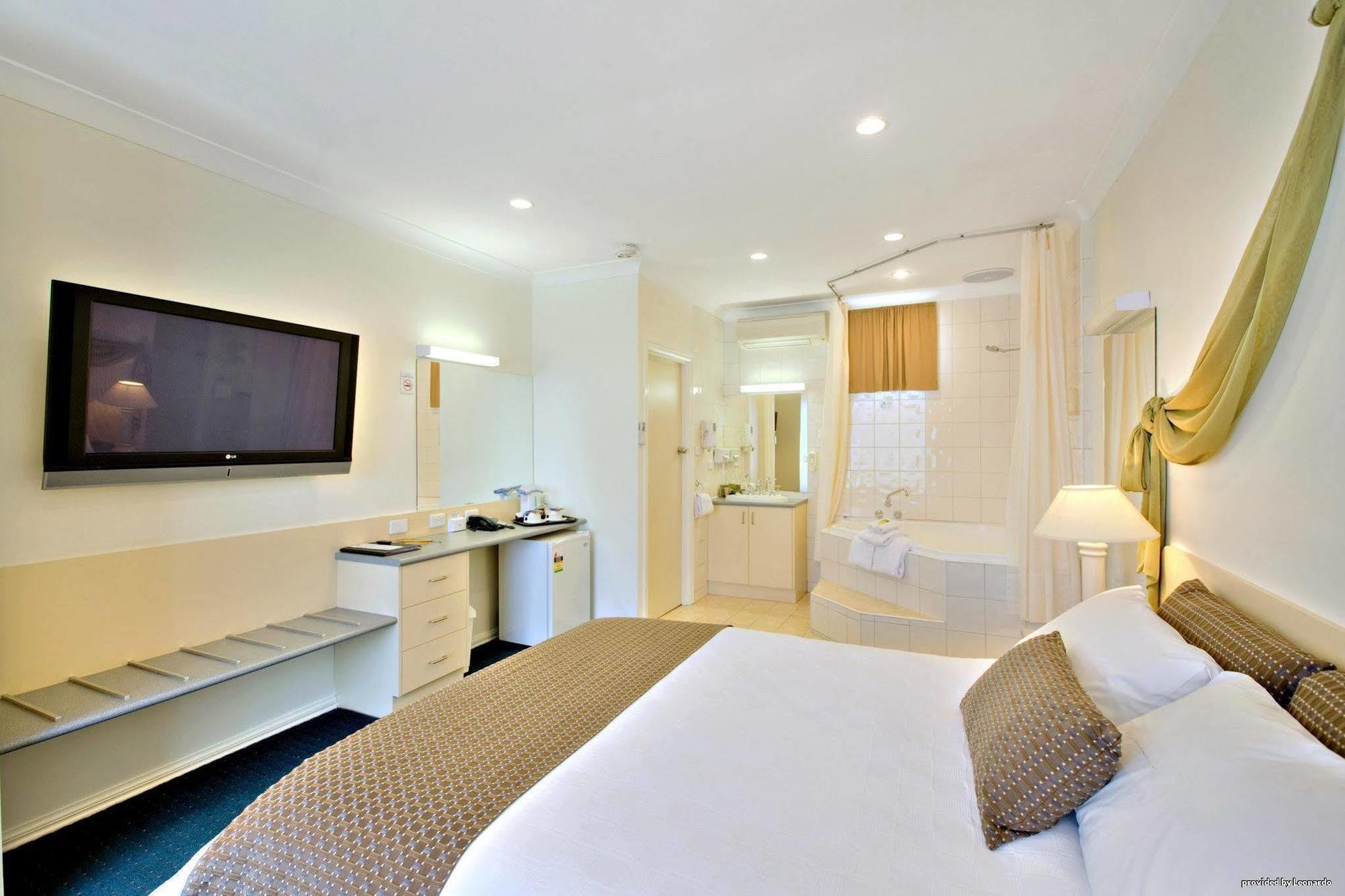 Melbourne'S Princes Park Hotel מראה חיצוני תמונה