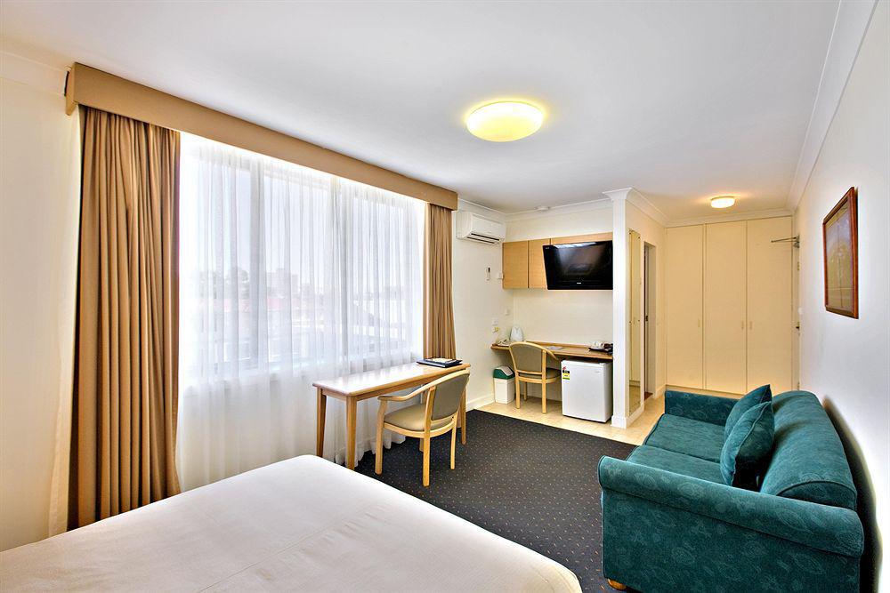 Melbourne'S Princes Park Hotel מראה חיצוני תמונה